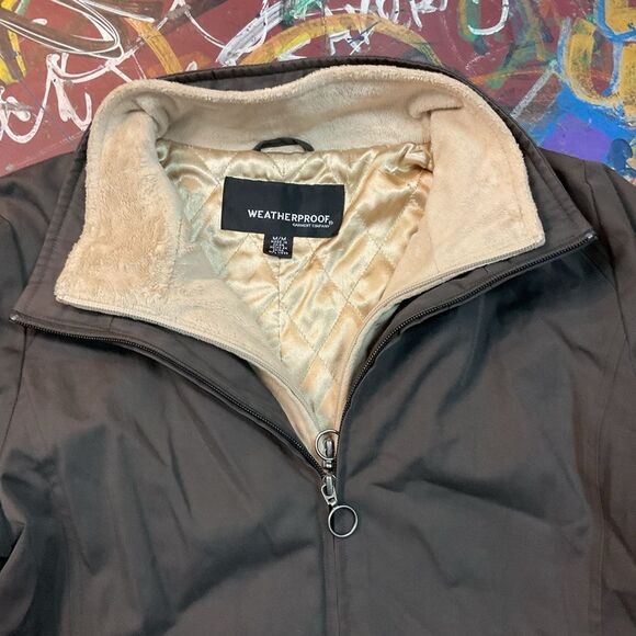 Weatherproof Mid-Length Jacket Dual Zipper Closure Inner Fleece & Quilted Shell - Picture 4 of 9